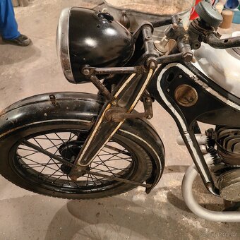 ČZ 175 předvalecna - 2