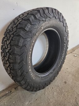 Pneu GOODRICH 285/65-18 - 2