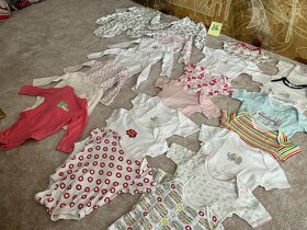 Dětské kojenecké (dívčí) oblečení - vel. 86 - 2