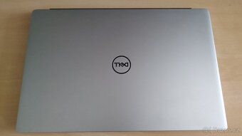 Dell vostro 5590 Intel Core i5 4,2GHz + brašna ,hdmi - 2