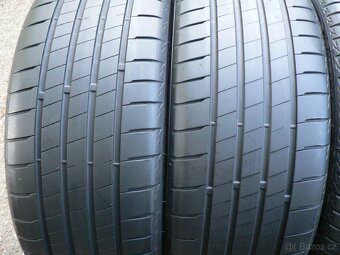 225 40 19 letní pneu R19 Bridgestone 225/40/19 - 2