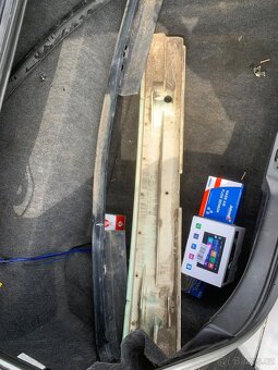 bmw e36 nárazník výstuha lipo - 2