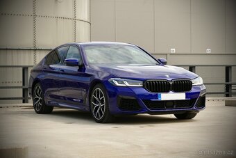BMW 540i xDrive G30 INDIVIDUAL - ČR, DPH, 1. maj., B&W - 2
