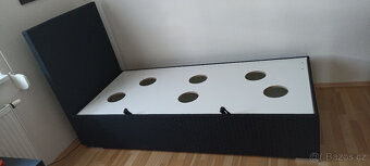 PRODÁM čalouněnou postel boxspring s úložným prostorem - 2