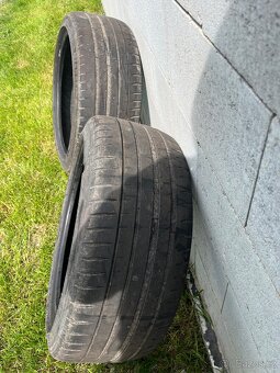 Prodám 2ks pneu letní - 2
