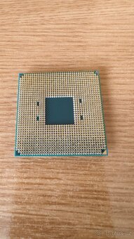 Procesor Ryzen 2600 s chladičem - 2