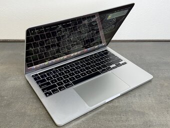 MacBook Pro 13'' 2020 / M1 / 16GB / 512GB SSD / Silver - D - 2