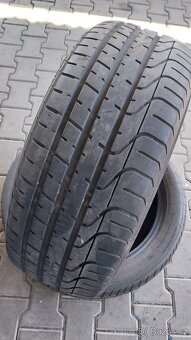 Prodám 2 x letní pneu Pirelli 235/50/19 cena za 2 ks pneu - 2