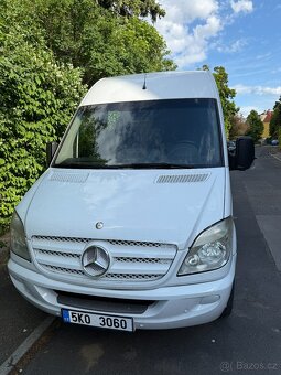 Mercedes Sprinter 211 cdi W906 L2H2 - 2