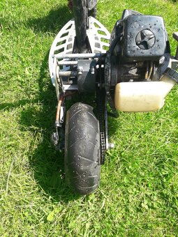 Prodám benzinovou koloběžku X-Scooters 09 MAX 70 ccm - 2