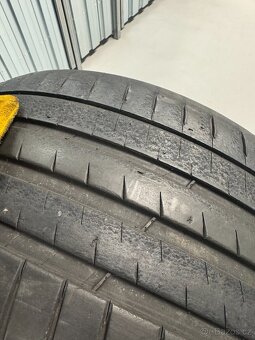Michelin PS4s, 275/35/R19 - 2
