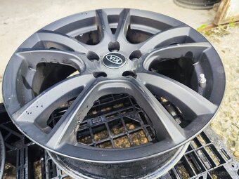 Alu sada =5x114,3= R18= orig. KIA / HYUNDAI - 2