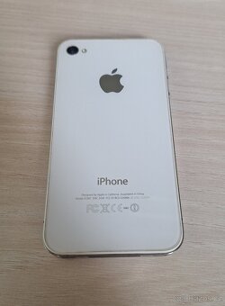 Iphone 4 bílý - 32Gb - jako nový Sběratelský kus - 2