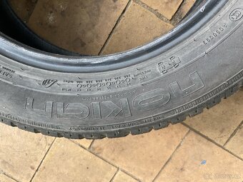Zimní pneu Nokian 185/60 R15 - 2