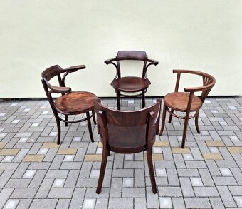 Celodřevěná křesla THONET po renovaci - 2