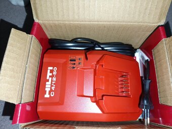 Nabíječka Hilti C4/12-50 - 2