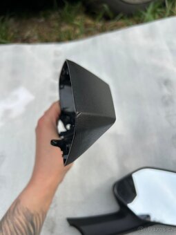 Honda Forza 350 kryt zrcátka, vnější strana (88113-K1B-D00) - 2