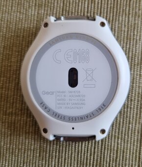 Hodinky Gear S2 - 2
