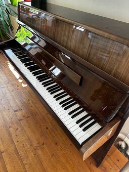 Piano Rösler –  výborný stav - 2