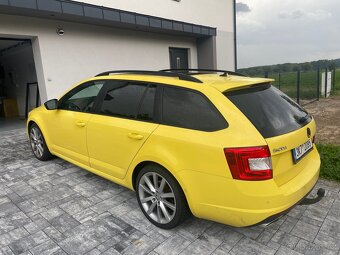 Octavia combi 3 RS 2.0 TSi 162kw dsg - 2