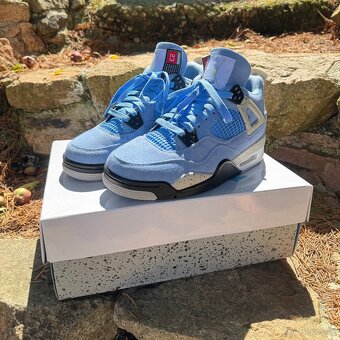 Prodávám boty Air Jordan 4 Retro “University Blue” (GS) - 2