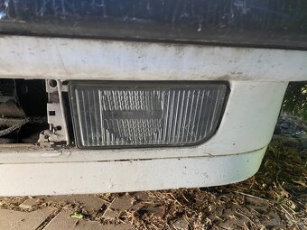 Bmw e32 přední mlhová světla - 2