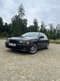 BMW e39 523i - 2