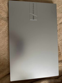 Asus VivoBook 15 (2023, 18 GB RAM) - 2