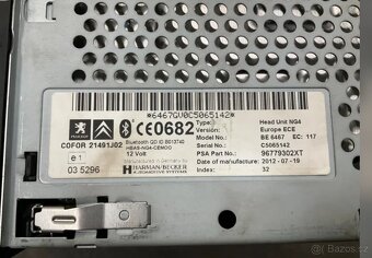 Peugeot - Citroen - navigační jednotka. - 2