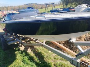 Sportovní člun - 2