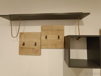 Předsíňová sestava HOLDON - dub sonoma/antracitová - 2