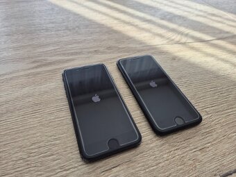 iPhone SE 2020 - 2 ks - 2