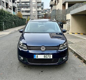 Volkswagen Touran HIGHLINE DSG - 2