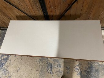 Konferenční stůl - 2