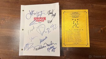 knihy Stranger Things + scénář pilotního dílu - 2