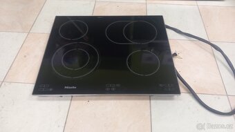 Horkovzdušná trouba,fritéza a sklokeramika deska - 2