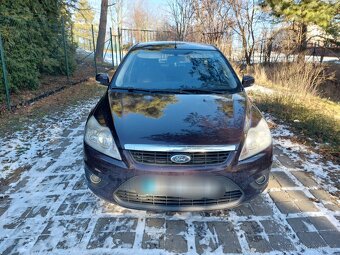 Prodám Ford Focus mk2 1.6i 16v 74kw r.v.2010 - 2