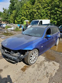BMW 325i touring Mpaket Lemans díly - 2