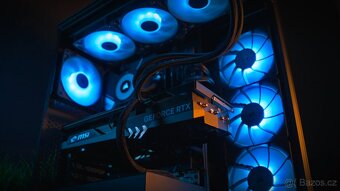 Herní PC - RTX 4070Ti / i7-13700KF / 2TB / 32GB - 2