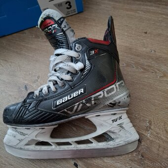 Brusle Bauer Vapor 3X - 2