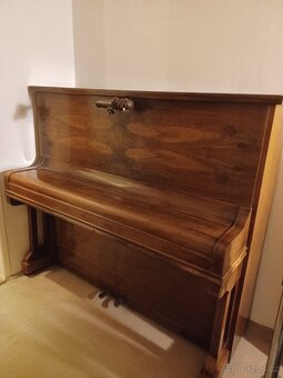Prodám pianino Ant. Petrof - 2