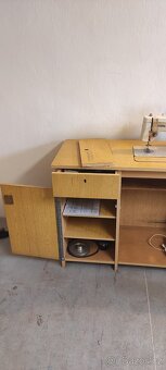 Šicí stroj Lucznik - 2