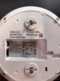 Profi Wi-Fi FortiAP 221E - 2