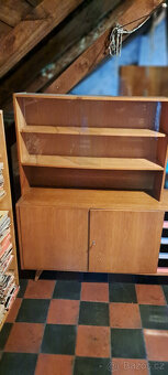 RETRO KOMODA JIROUTEK - 2