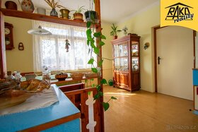 REZERVACE: Prodej domu se dvěma byty ve Rtyni v Podkrkonoší - 2