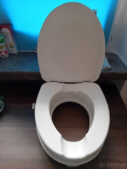 PRODÁM ZVÝŠENÉ SEDÁTKO NA WC - 2