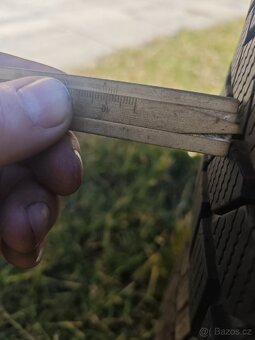 Continental 225/40r19 - 2