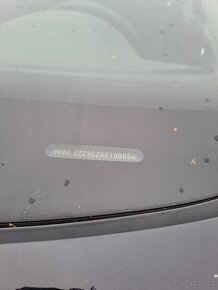 Volkswagen Passat - 2