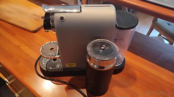Nespresso Citiz na náhradní díly - 2