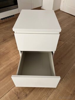 Komoda / skříňka se 2 zásuvkami Ikea - 2